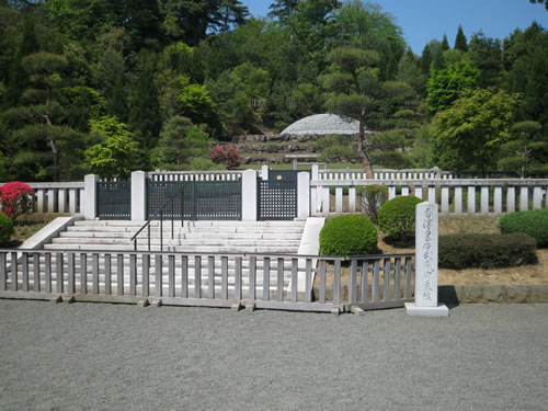 平成２１年４月２９日昭和の日、武藏野陵墓参