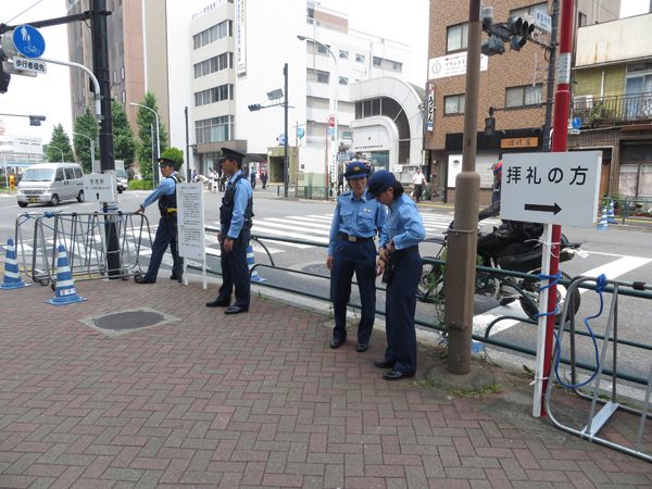 平成２６年６月１７日宜仁親王殿下葬場一般拝礼(斂葬の儀)