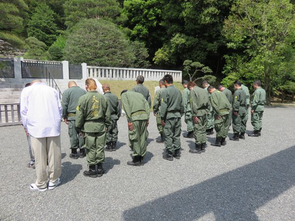 平成２７年４月２９日昭和の日、武蔵野御陵墓参