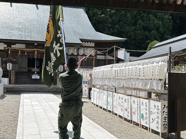 令和７年８月１５日終戦の日、國志天誅塾高山市内啓蒙活動・飛騨護国神社参拝